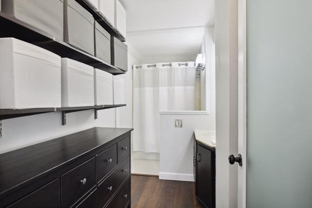 1920 S 1st Street 906, Minneapolis, MN 55454