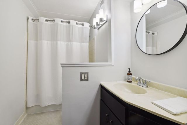 1920 S 1st Street 906, Minneapolis, MN 55454