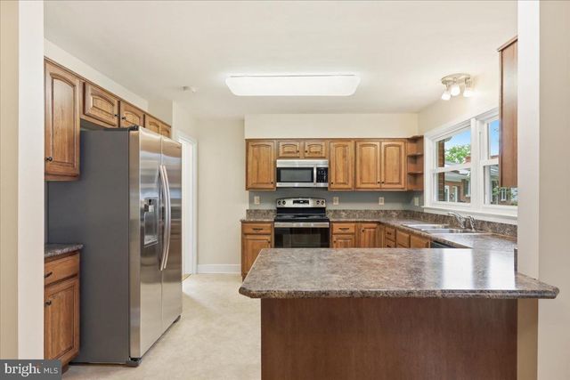 494 HAMILTON CIR, Front Royal, VA 22630