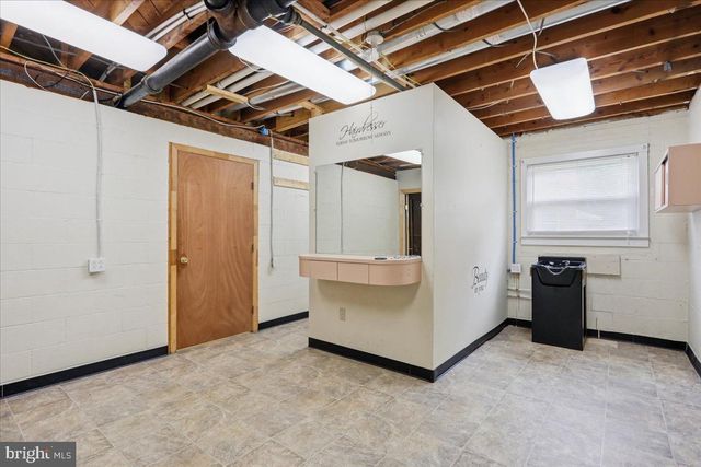 494 HAMILTON CIR, Front Royal, VA 22630