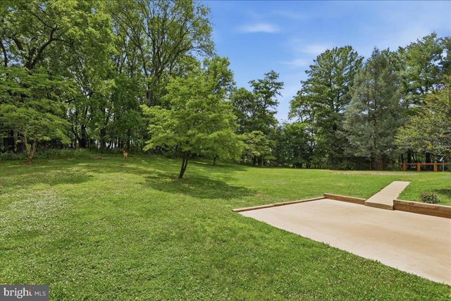 494 HAMILTON CIR, Front Royal, VA 22630