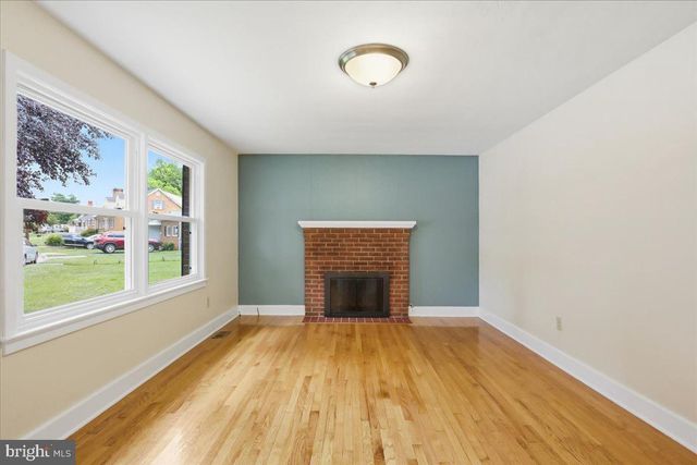 494 HAMILTON CIR, Front Royal, VA 22630