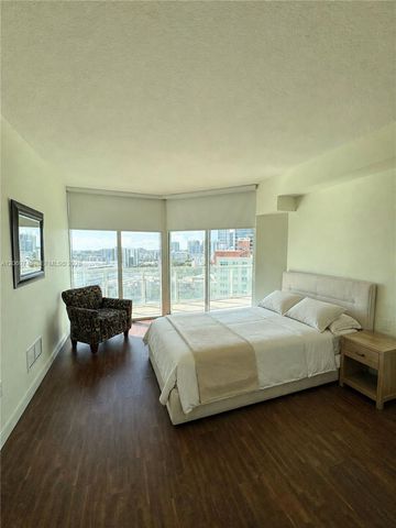 1900 N Bayshore Drive 1618, Miami, FL 33132
