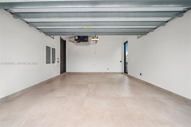 2380 NE 196th Street, Miami, FL 33180