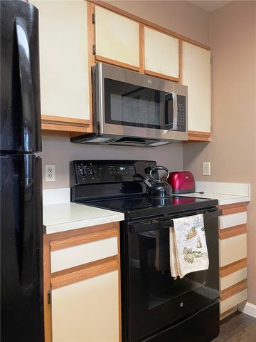 15 Higgins Street 123, Smithfield, RI 02917