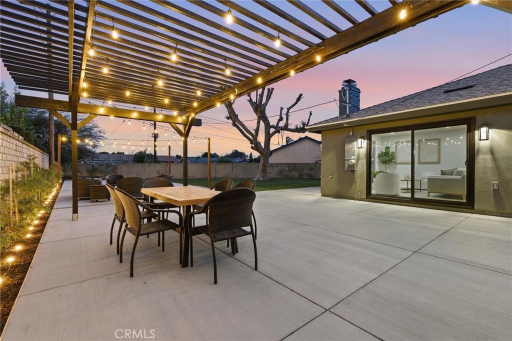 Image 8 of property listing at 6861 Frost, Buena Park, CA 90620