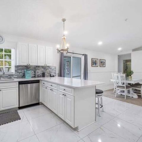 1906 N N A St Street, Lake Worth Beach, FL 33460