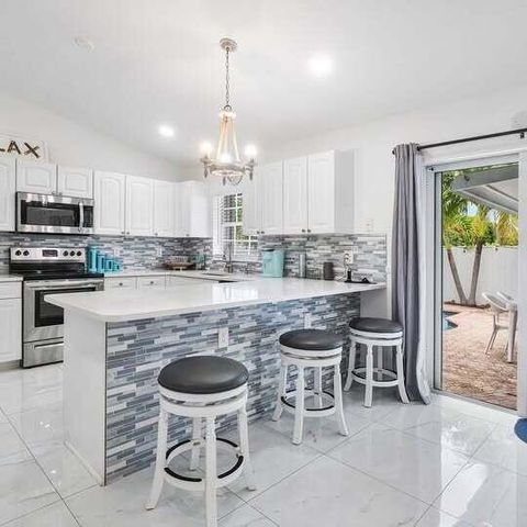 1906 N N A St Street, Lake Worth Beach, FL 33460