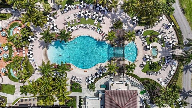 61 IRONWOOD WAY N, Palm Beach Gardens, FL 33418