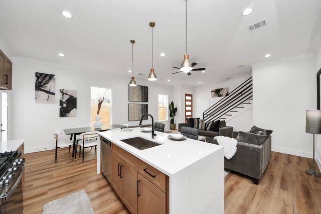 3537 Amos Street, Houston, TX 77021