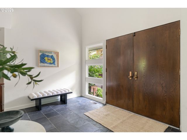 710 Nw WINCHESTER Ter, Portland, OR 97210