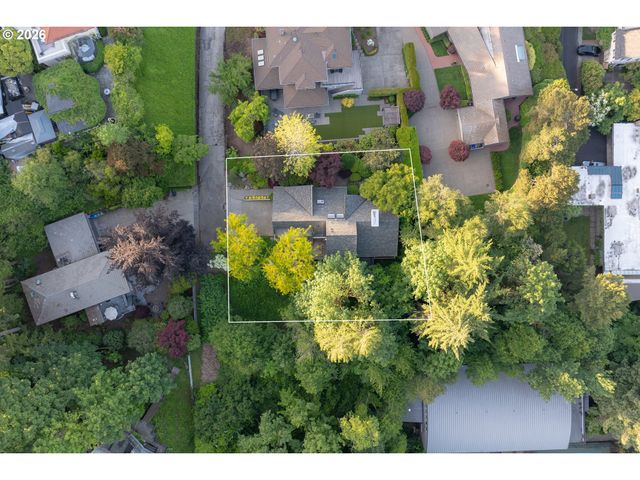 710 Nw WINCHESTER Ter, Portland, OR 97210