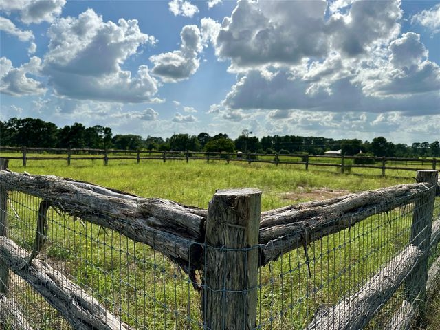 TBD Homestead CIR, Paige, TX 78659
