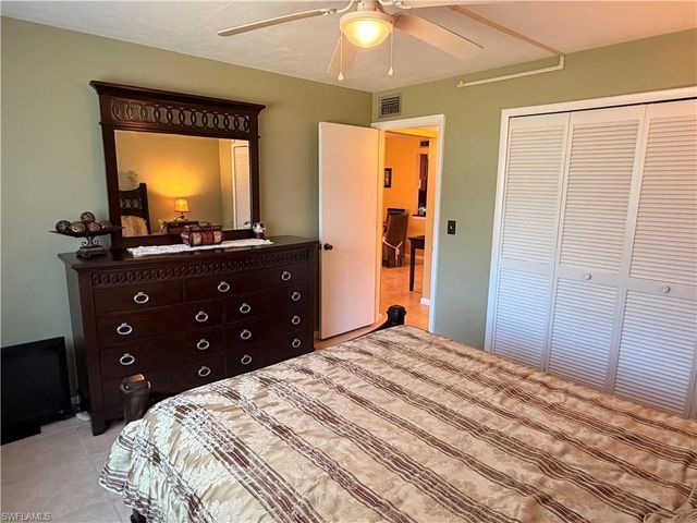 2526 SE 16th PL 105, Cape Coral, FL 33904