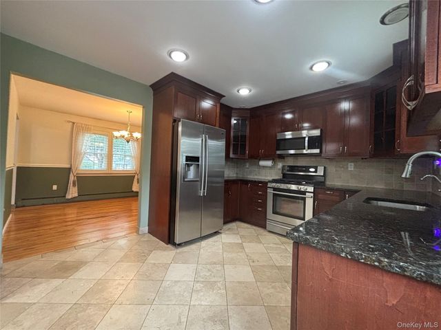 210 Glen Avenue, Port Chester, NY 10573