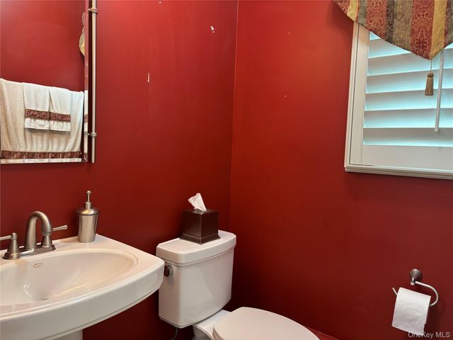 210 Glen Avenue, Port Chester, NY 10573