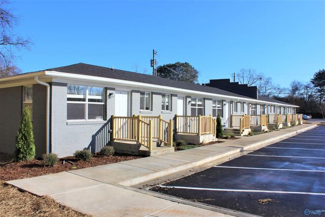 4302 Knight Road SW B, Huntsville, AL 35805