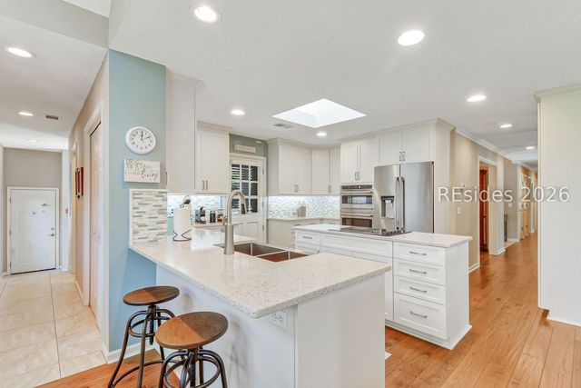 27 Santa Maria Dr, Hilton Head Island, SC 29926