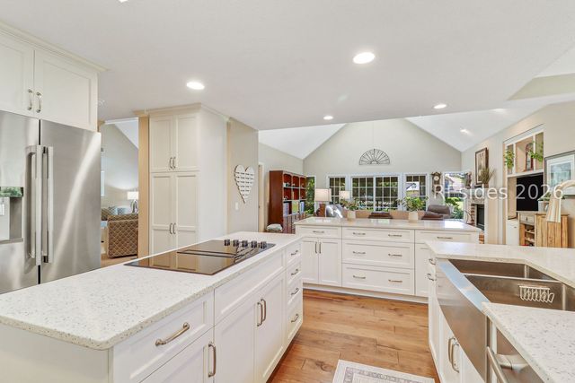 27 Santa Maria Dr, Hilton Head Island, SC 29926