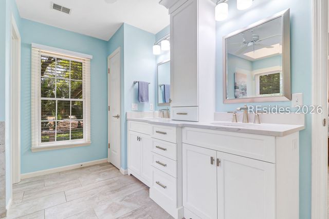 27 Santa Maria Dr, Hilton Head Island, SC 29926