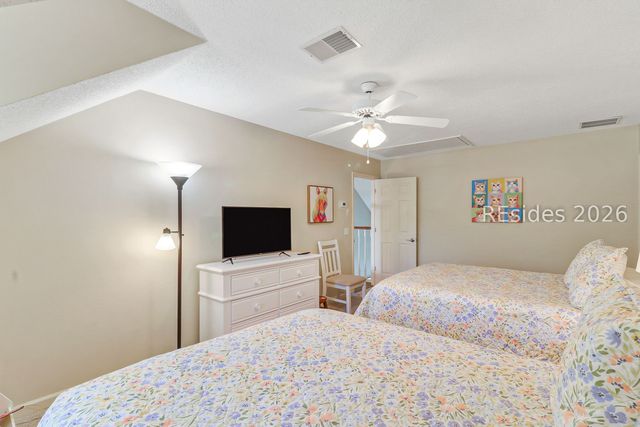 27 Santa Maria Dr, Hilton Head Island, SC 29926