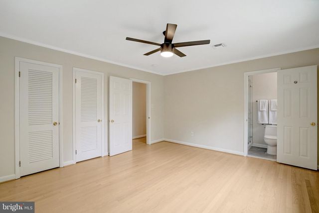 105 POPLAR DR, Falls Church, VA 22046