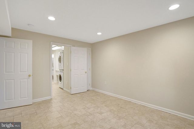 105 POPLAR DR, Falls Church, VA 22046