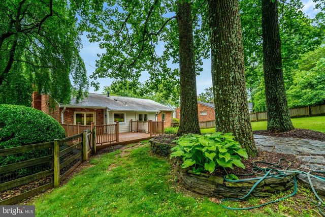 105 POPLAR DR, Falls Church, VA 22046