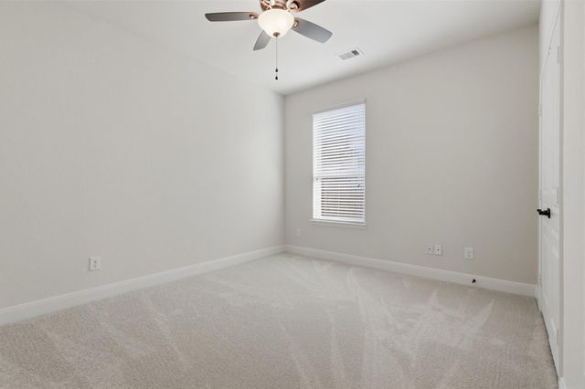 677 Tenuta Lane, League City, TX 77573