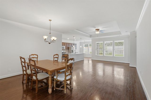 677 Tenuta Lane, League City, TX 77573