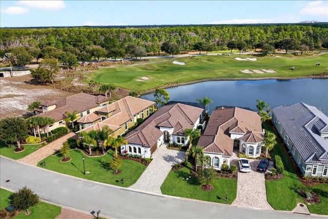 431 BOURGANVILLE DRIVE, Palm Coast, FL 32137