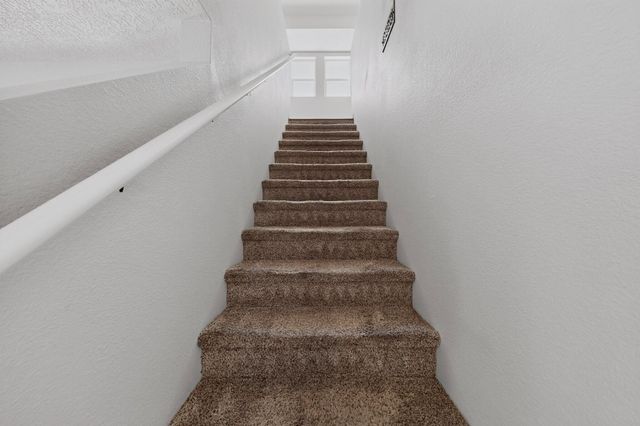2928 Van Horne Way SW, Albuquerque, NM 87121