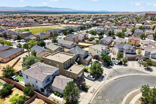 2928 Van Horne Way SW, Albuquerque, NM 87121