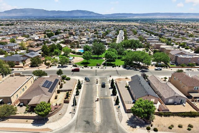 2928 Van Horne Way SW, Albuquerque, NM 87121