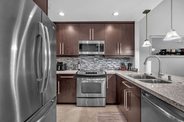 2347 N 37th Avenue, Hollywood, FL 33021