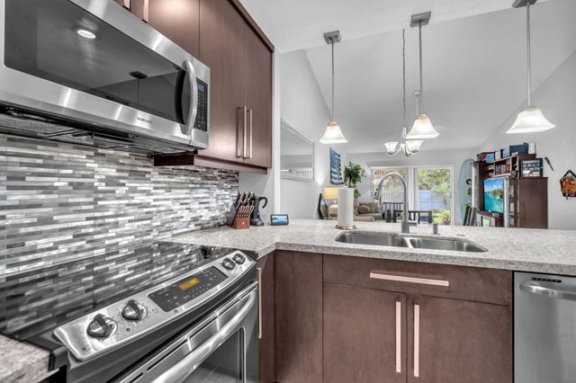 2347 N 37th Avenue, Hollywood, FL 33021