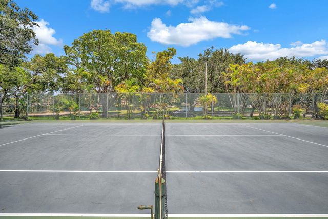 2347 N 37th Avenue, Hollywood, FL 33021