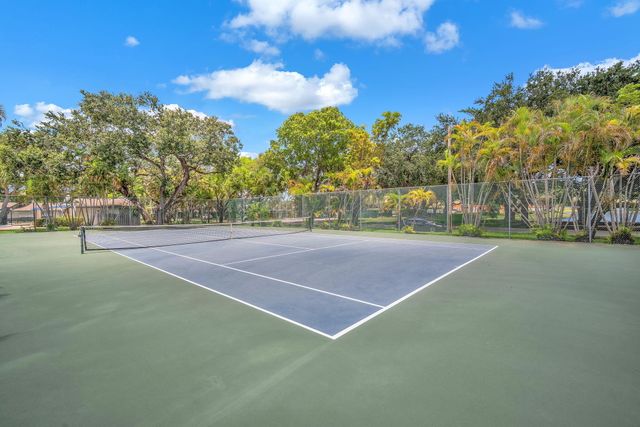 2347 N 37th Avenue, Hollywood, FL 33021