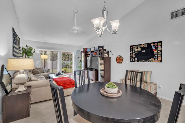 2347 N 37th Avenue, Hollywood, FL 33021