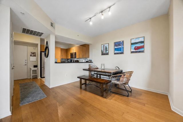 54 Rainey ST 620, Austin, TX 78701