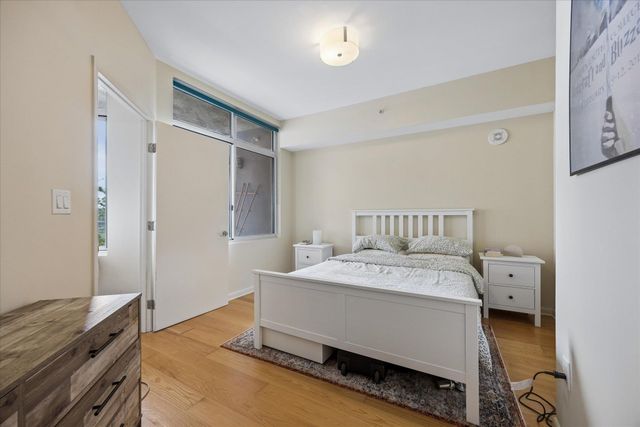 54 Rainey ST 620, Austin, TX 78701