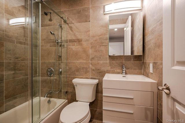 661 W Broadway 402, Long Beach, NY 11561