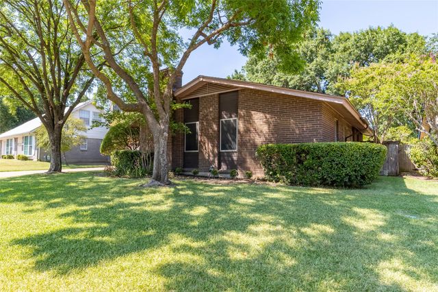 1217 Doncaster Street, Irving, TX 75062
