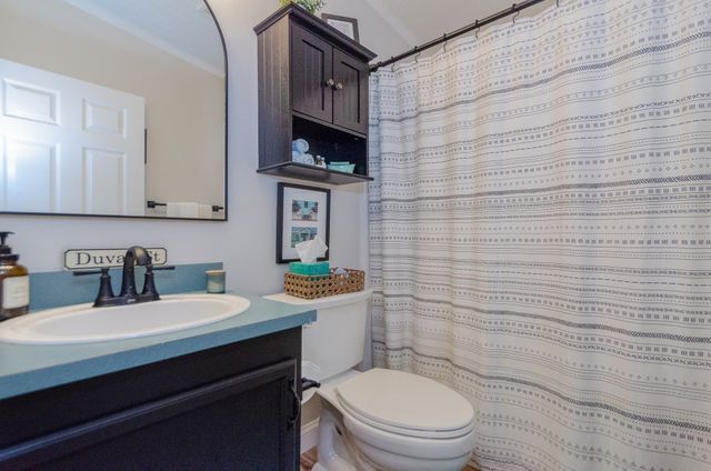 701 Oak Point Drive, Middleboro, MA 02346