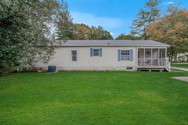 701 Oak Point Drive, Middleboro, MA 02346