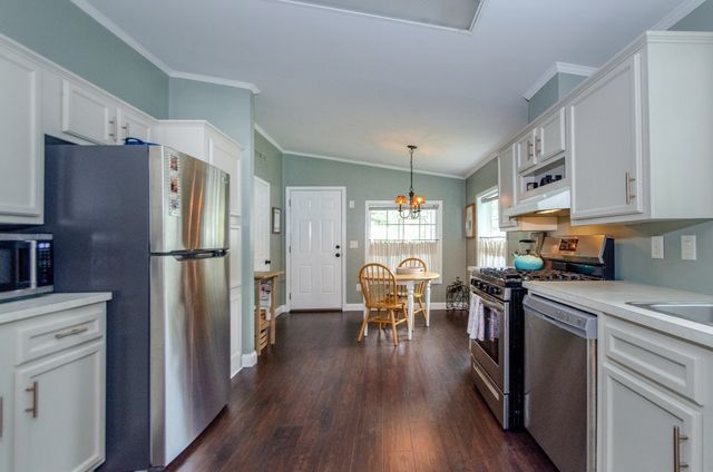 701 Oak Point Drive, Middleboro, MA 02346