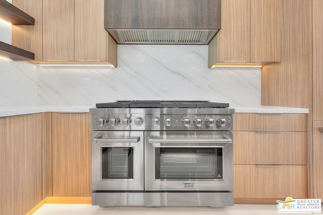 2653 N Kitty Hawk Drive, Palm Springs, CA 92262