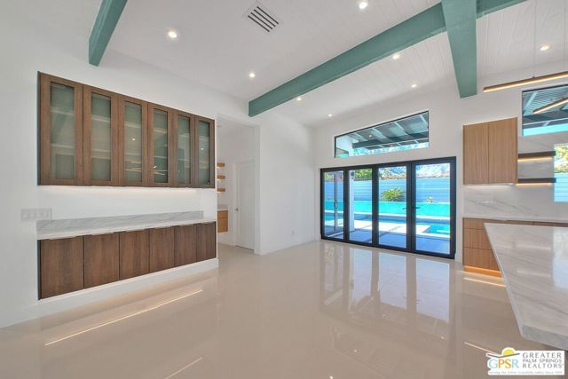 2653 N Kitty Hawk Drive, Palm Springs, CA 92262