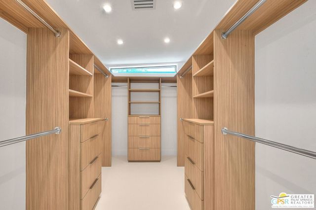 2653 N Kitty Hawk Drive, Palm Springs, CA 92262