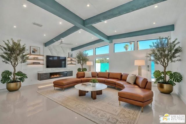 2653 N Kitty Hawk Drive, Palm Springs, CA 92262